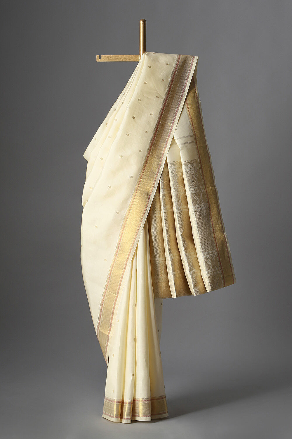 Off White Pure Silk Kanjivaram Saree image number null