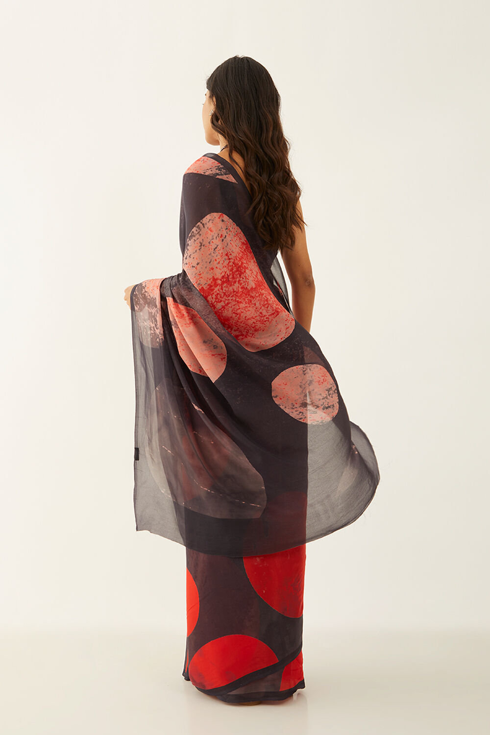 Red Viscose Crepe Printed Saree image number null