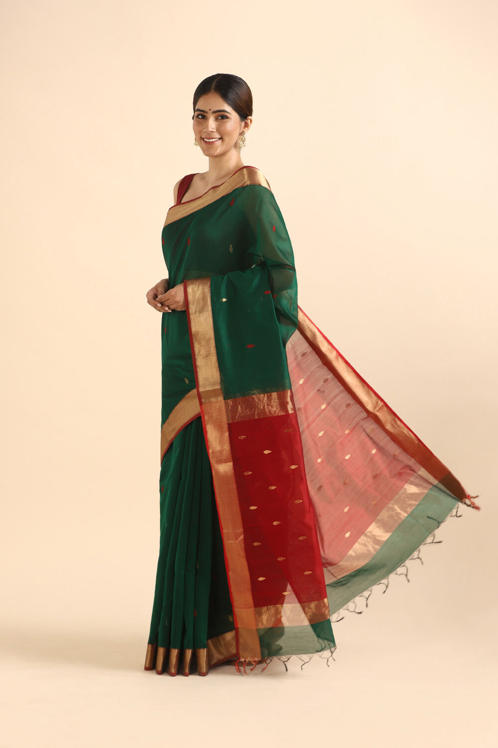 Green Pure Silk Cotton Maheshwari Saree image number null