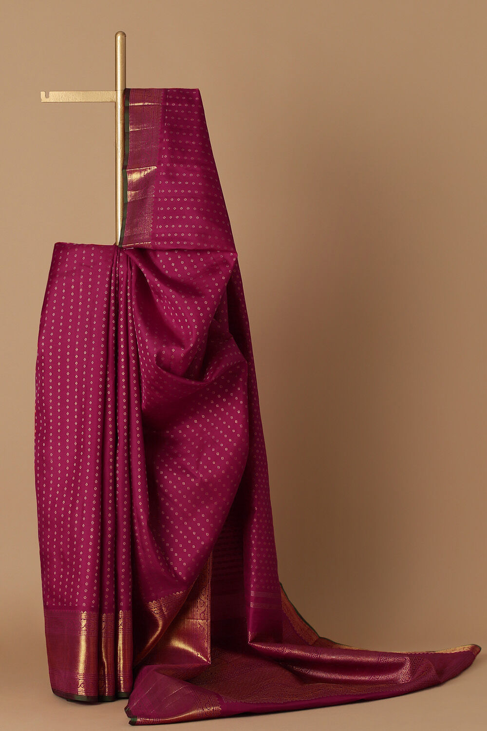 Dark Pink Pure Silk Kanjivaram Saree image number null