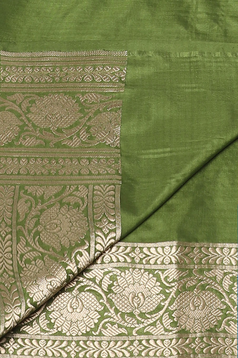 Green Pure Silk Banarasi Saree image number null
