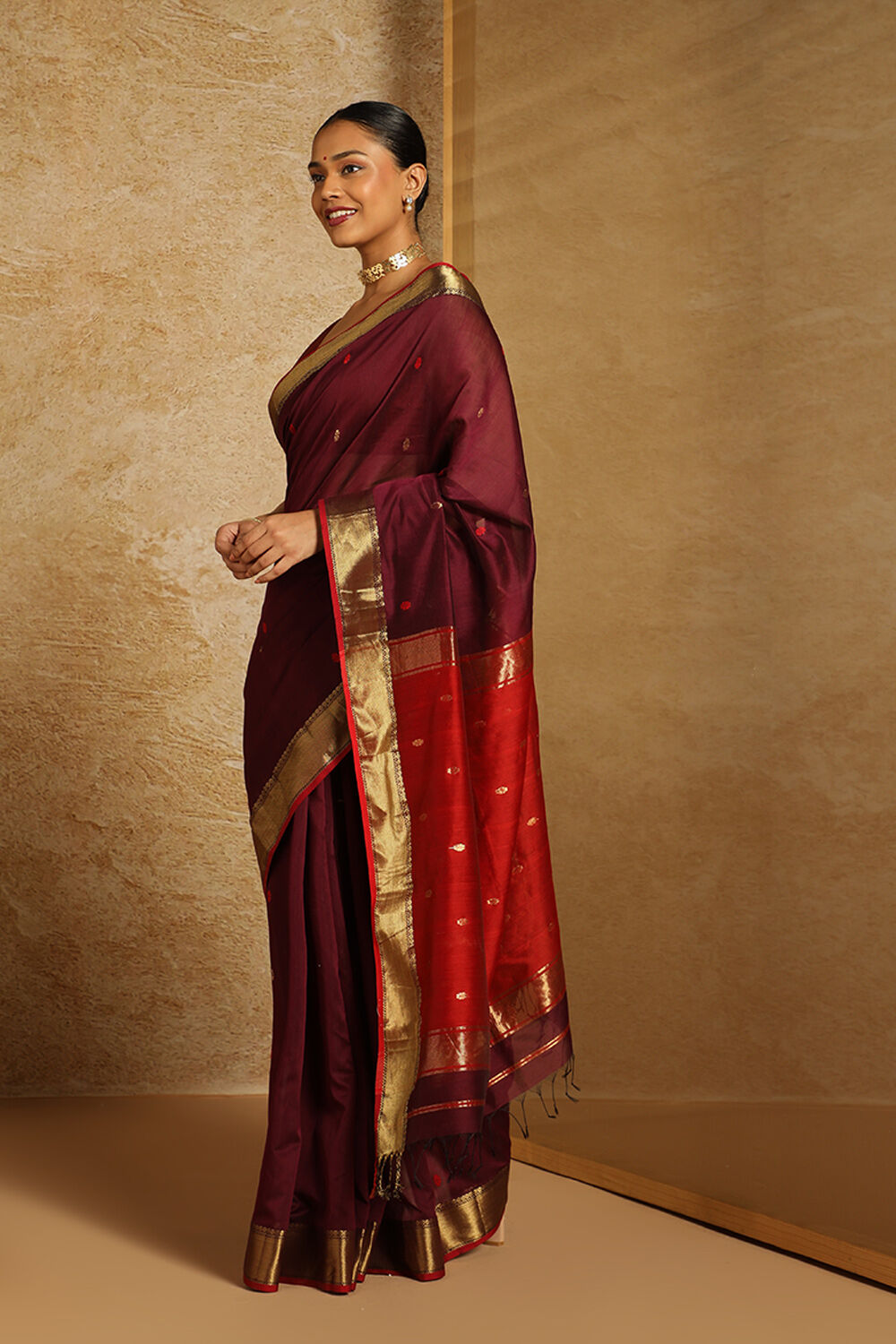 Purple Pure Silk Cotton Woven Maheshwari Saree image number null