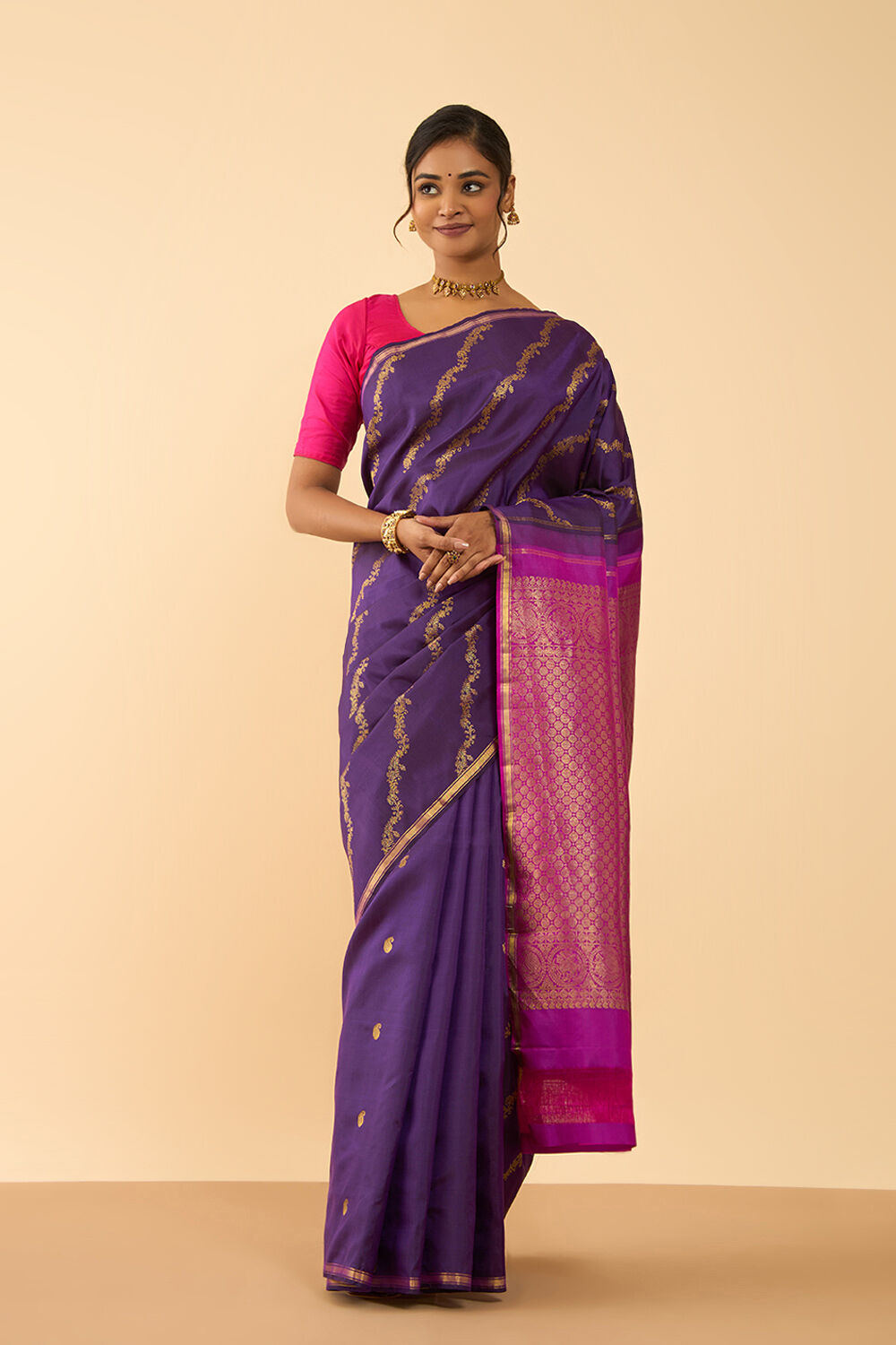 Violet Pure Silk Woven Kanjivaram Saree image number null