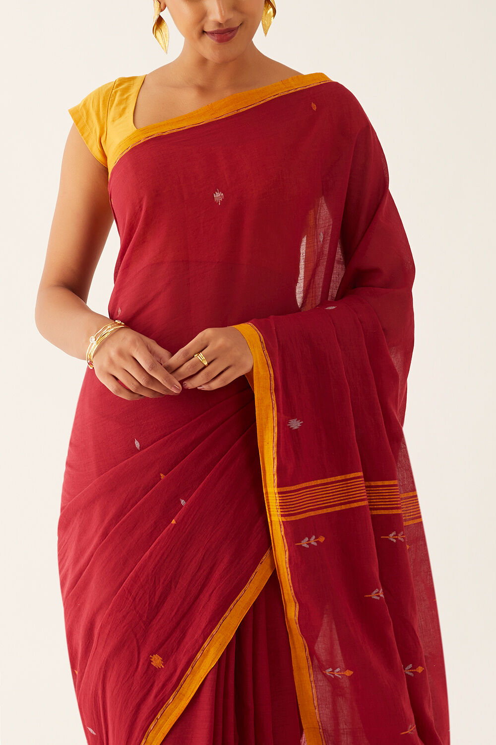 Red Pure Cotton Jamdani Bengali Saree image number null