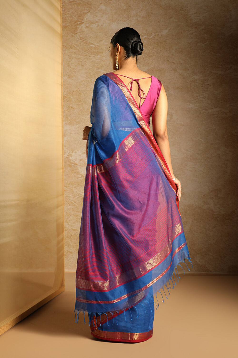 Navy Woven Pure Silk Cotton Maheswari Saree image number null