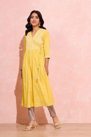 Yellow Pure Cotton Embroidered Kurta thumbnail image number null