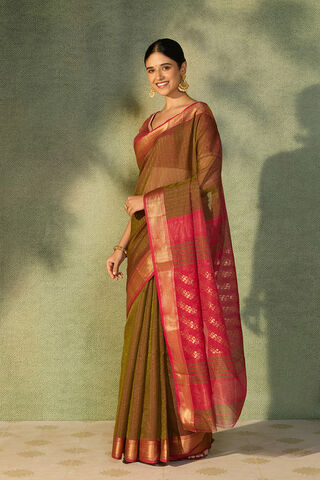 Green Woven Pure Silk Cotton Maheshwari Saree thumbnail image number null