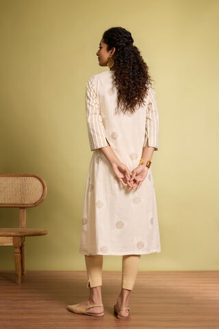 Off White Screen Printed Pure Cotton Kurta thumbnail image number null