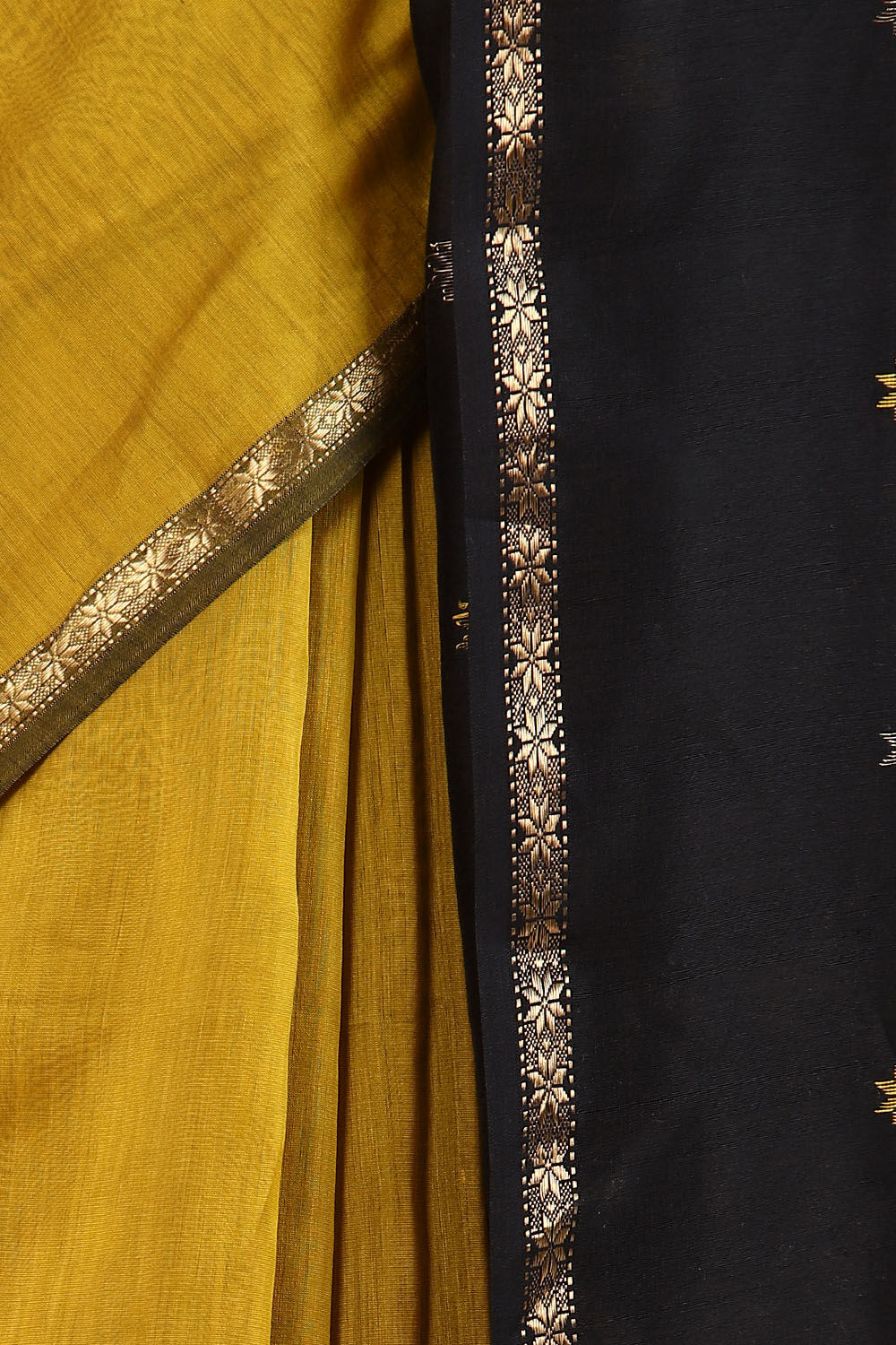 Dark Yellow Pure Silk Cotton Maheswari Saree image number null