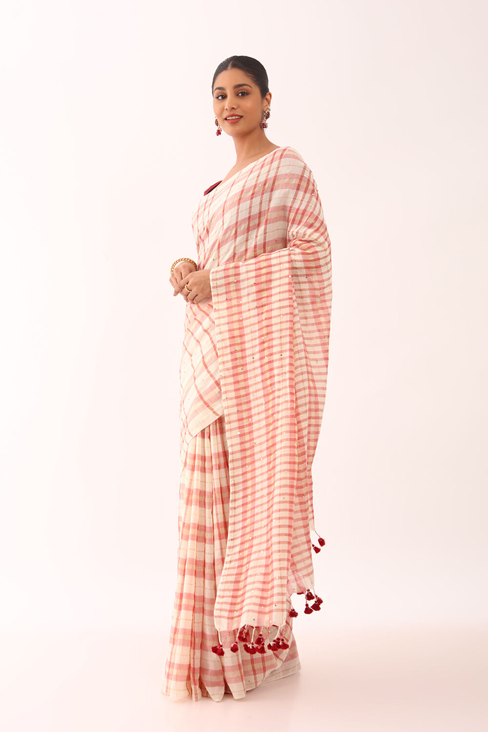 Off-White Woven Silk Khadi Cotton Bengali Saree image number null