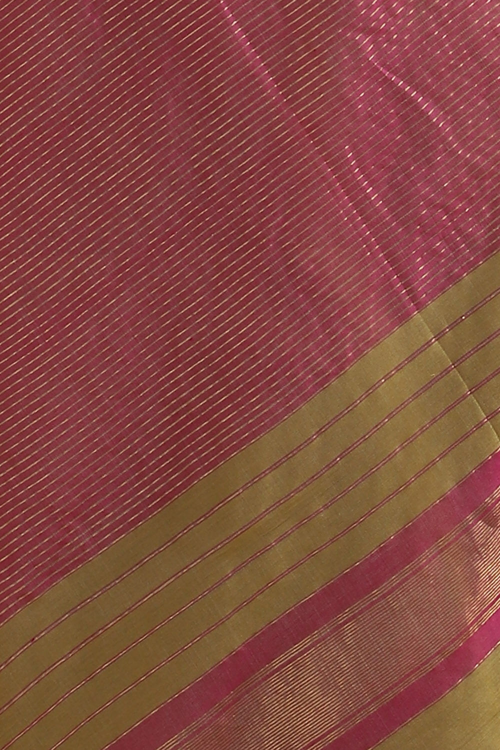 Green Pure Silk Cotton Maheswari Saree image number null