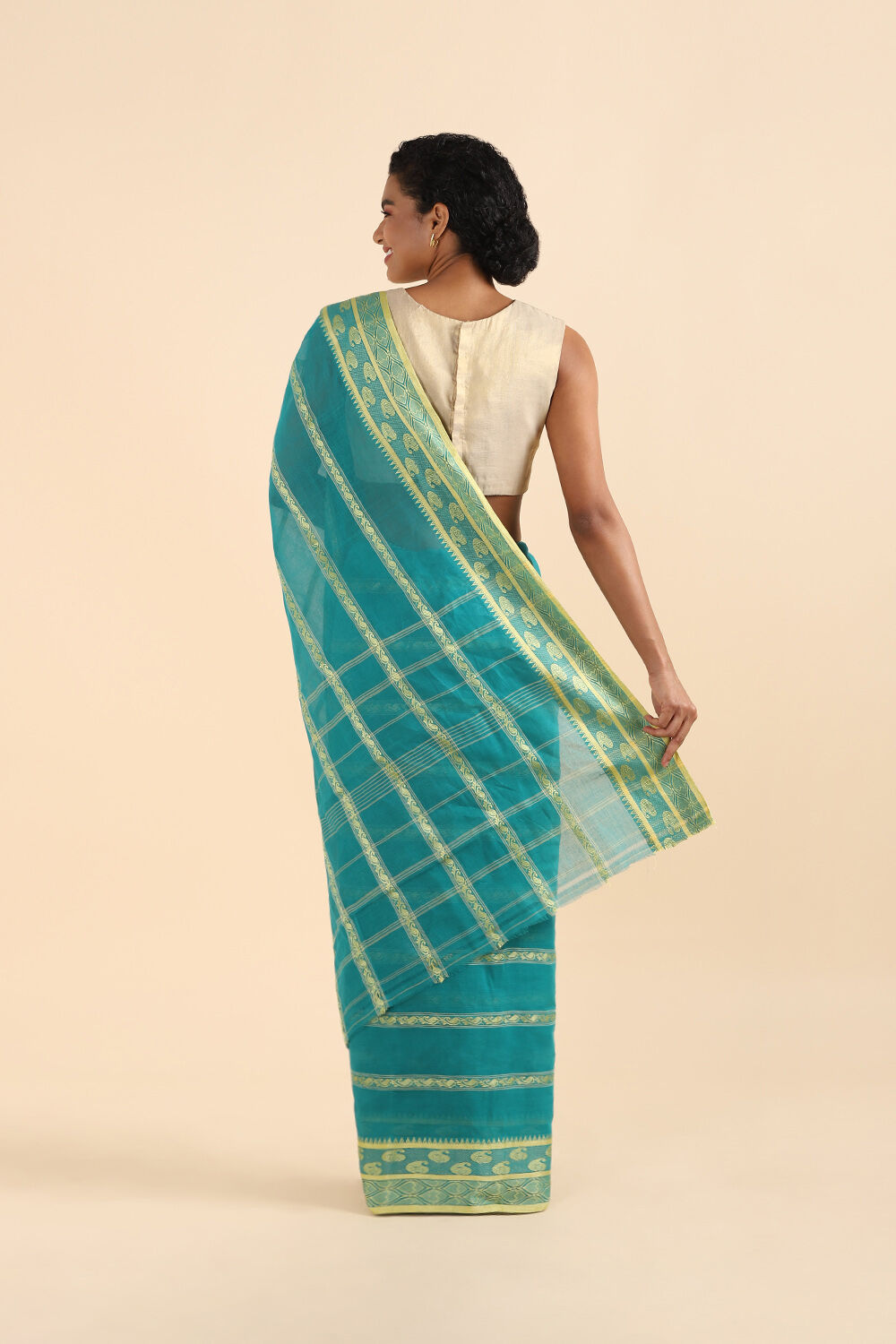 Green Pure Cotton Bengal Saree image number null