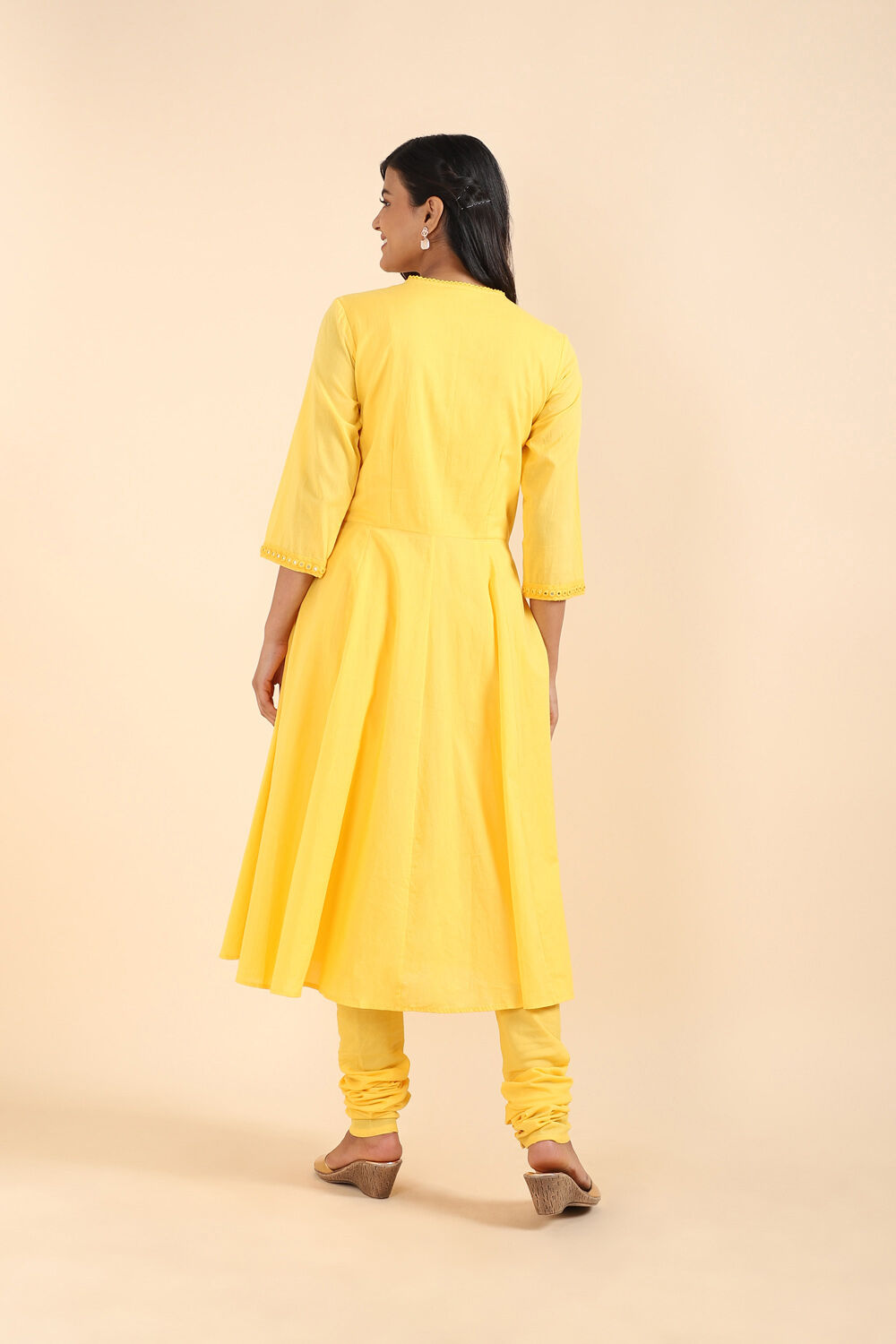 Yellow Cotton Mirror embroidered Kurta Set image number null
