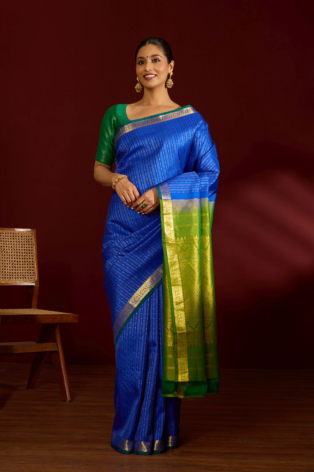 Blue Pure Silk Woven Kanjivaram Saree image number null