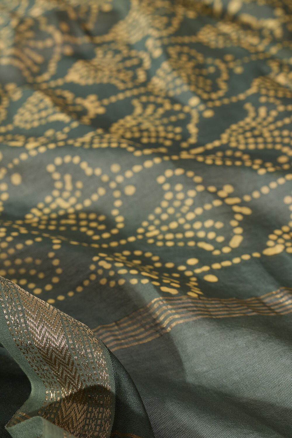Dark Green Batik Pure Silk Cotton Ujjain Saree image number null