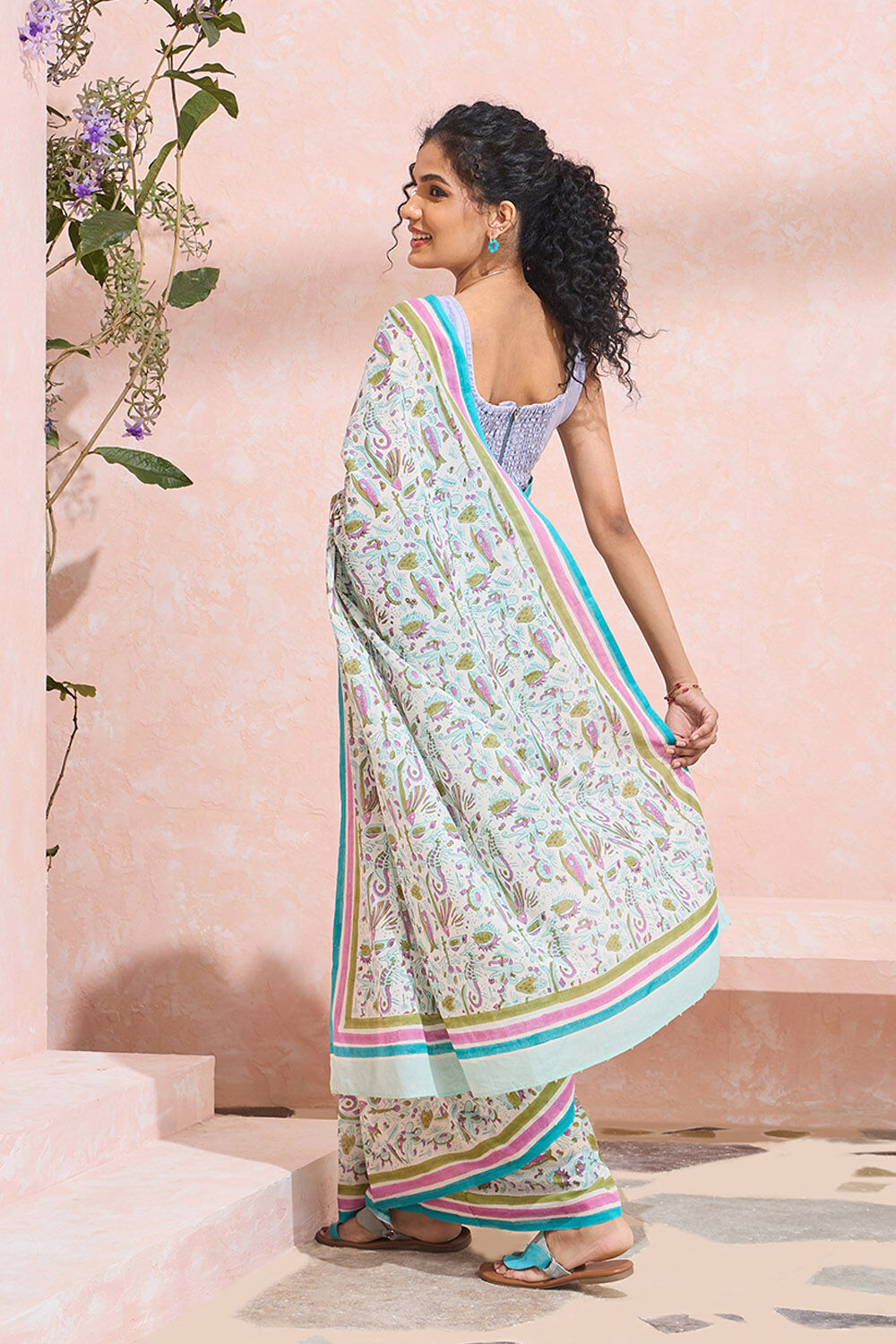 Off White Rajasthan Pure Cotton Printed Sanganeri Saree image number null