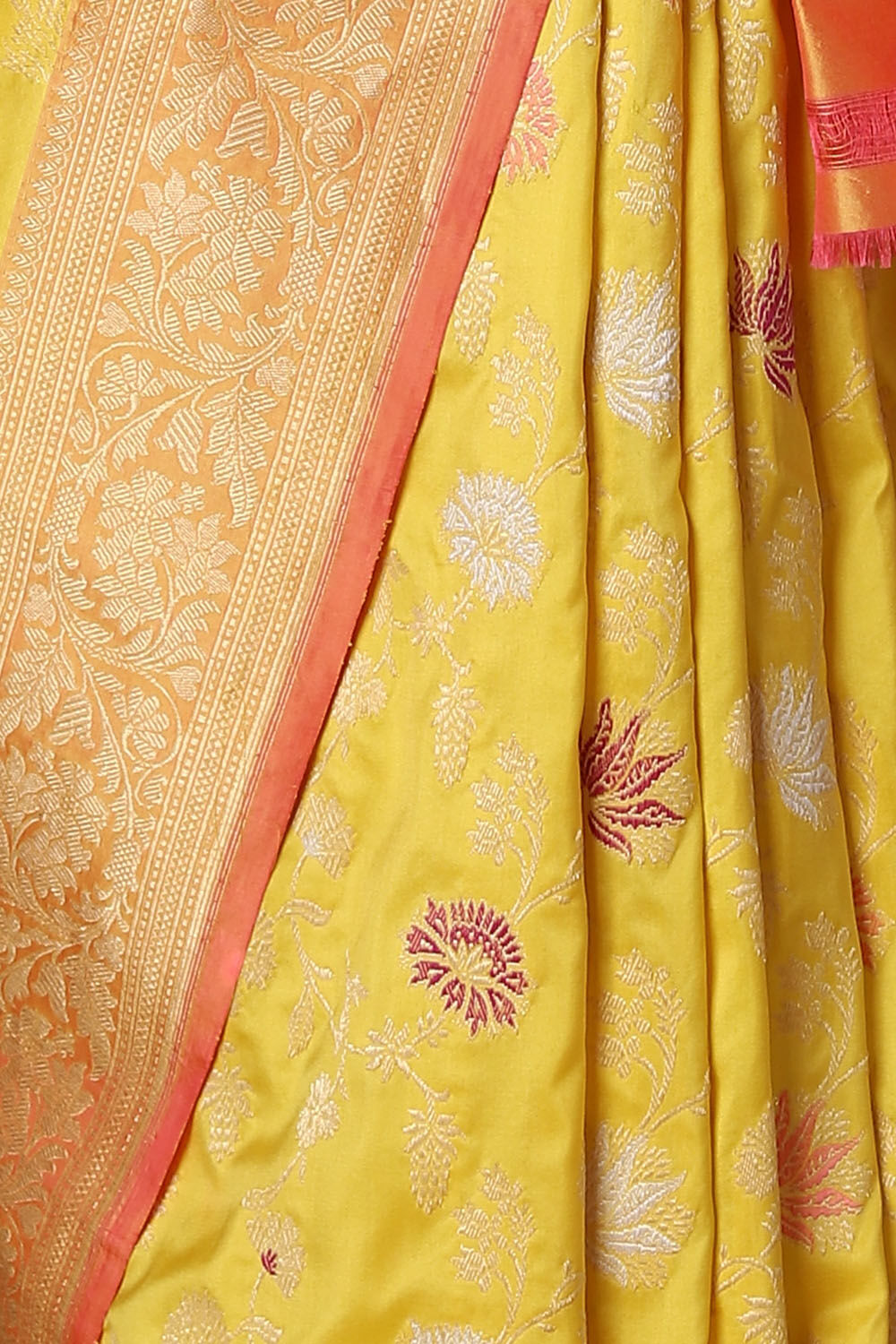 Light Yellow Pure Silk Banarasi Saree image number null