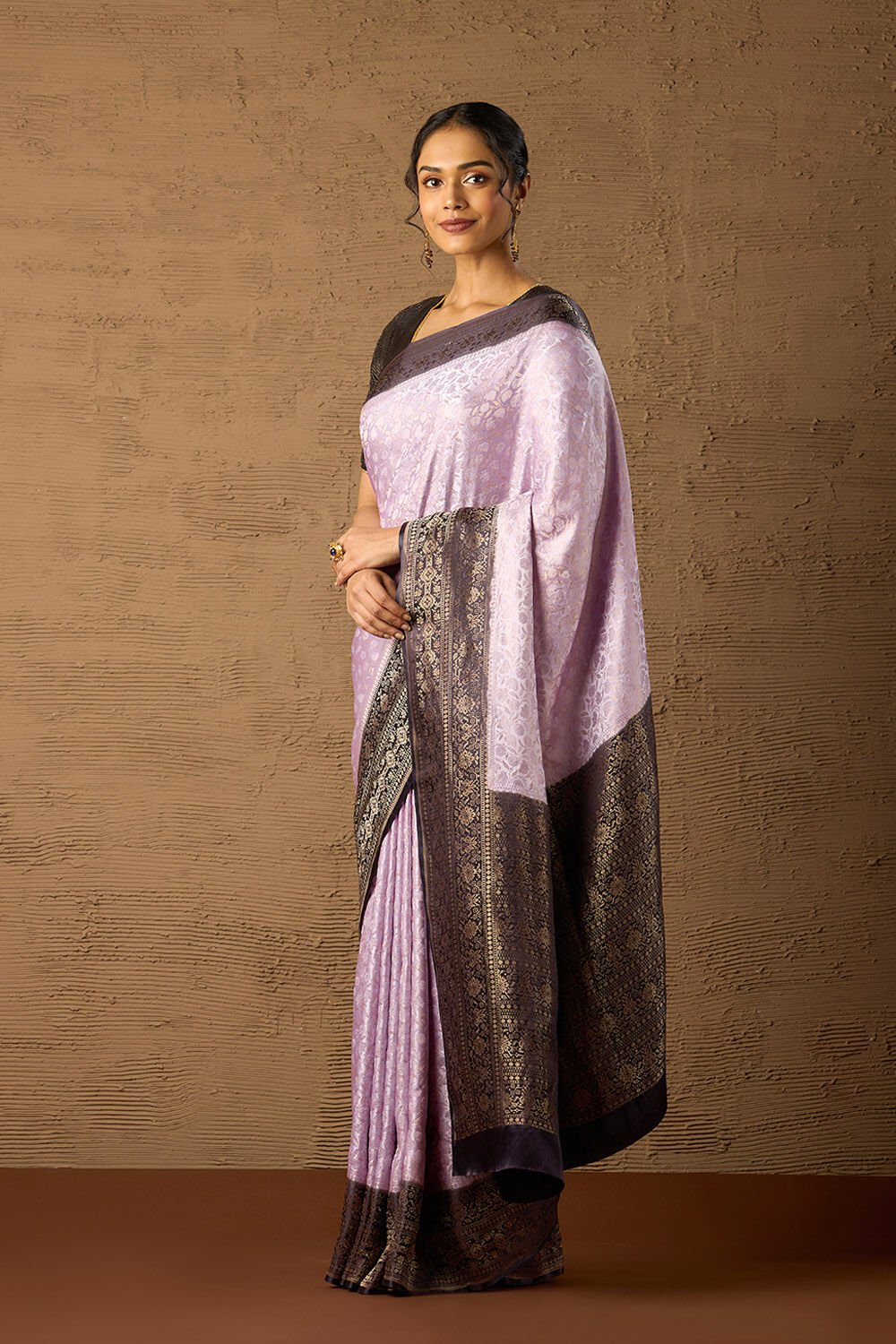 Violet Pure Silk Tanchoi Banarasi Saree image number null