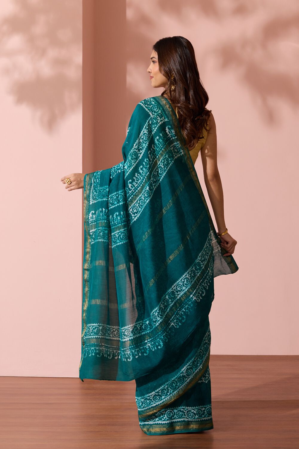 Green Ujjain Pure Silk Cotton Batik Saree image number null