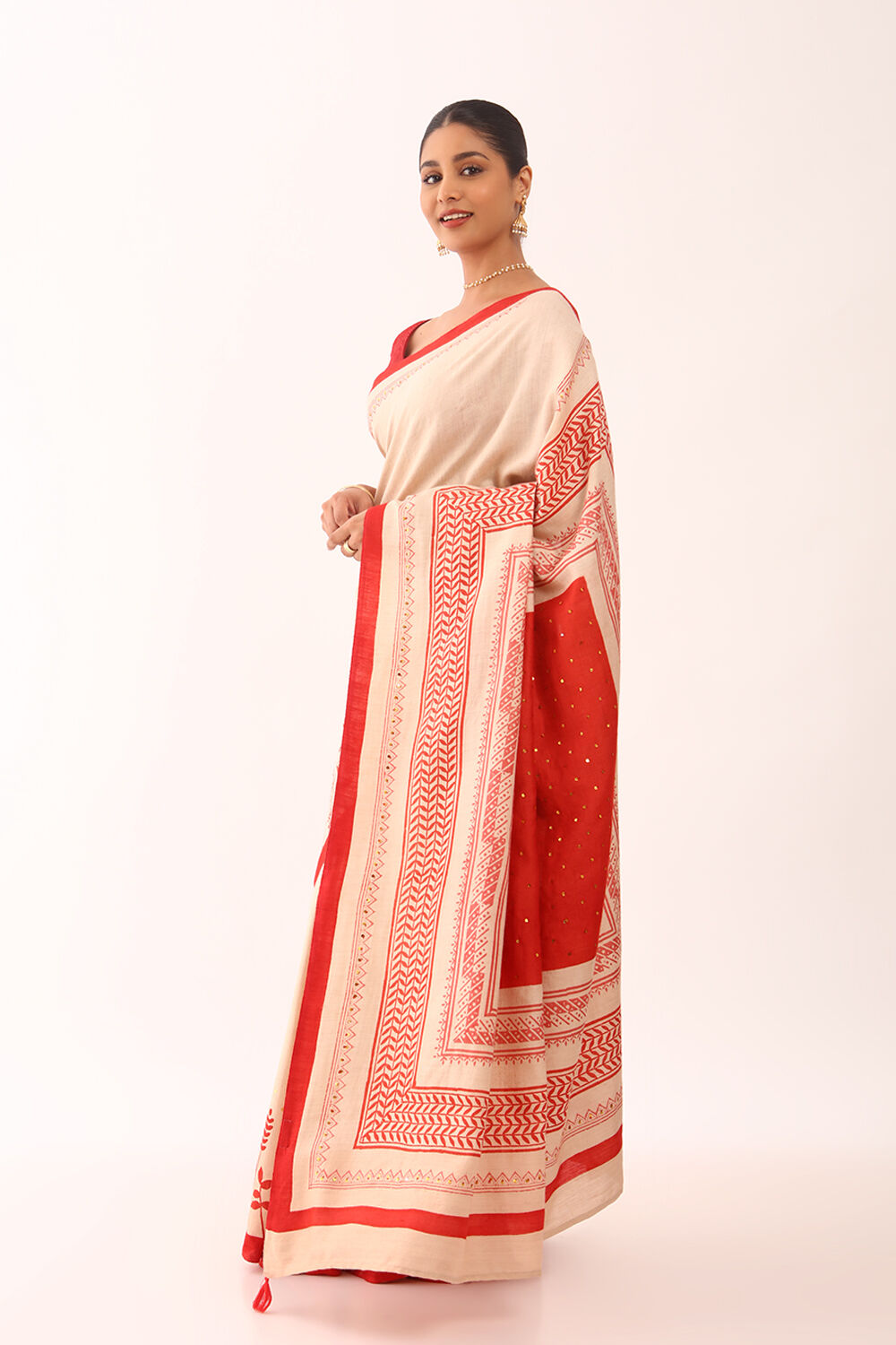 Beige Chattisgarh Block Printed Pure Tussar Silk Saree image number null