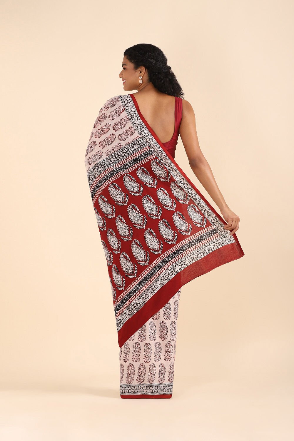 Off Pure White Cotton Bagh Printed image number null