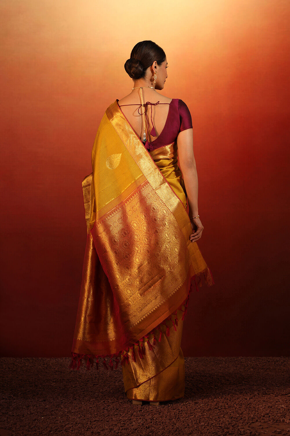 Yellow Woven Pure Silk Kanjivaram Saree image number null