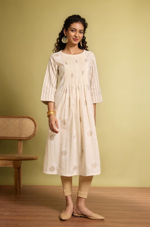 Off White Screen Printed Pure Cotton Kurta
