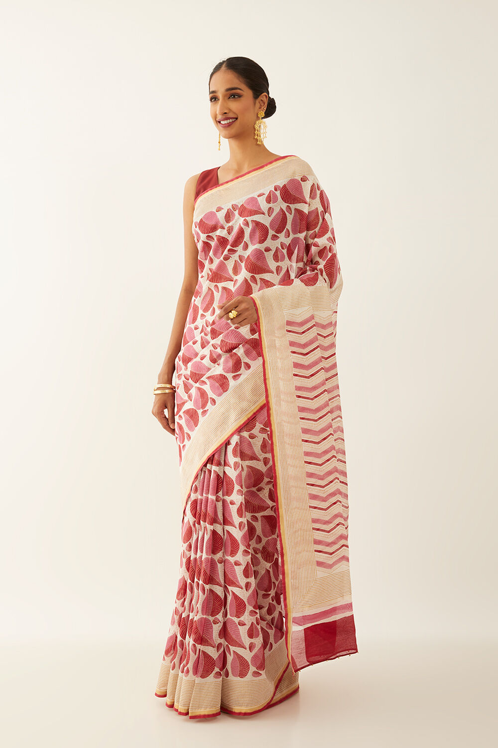 Off White Pure Silk Cotton Hand Printed Saree image number null