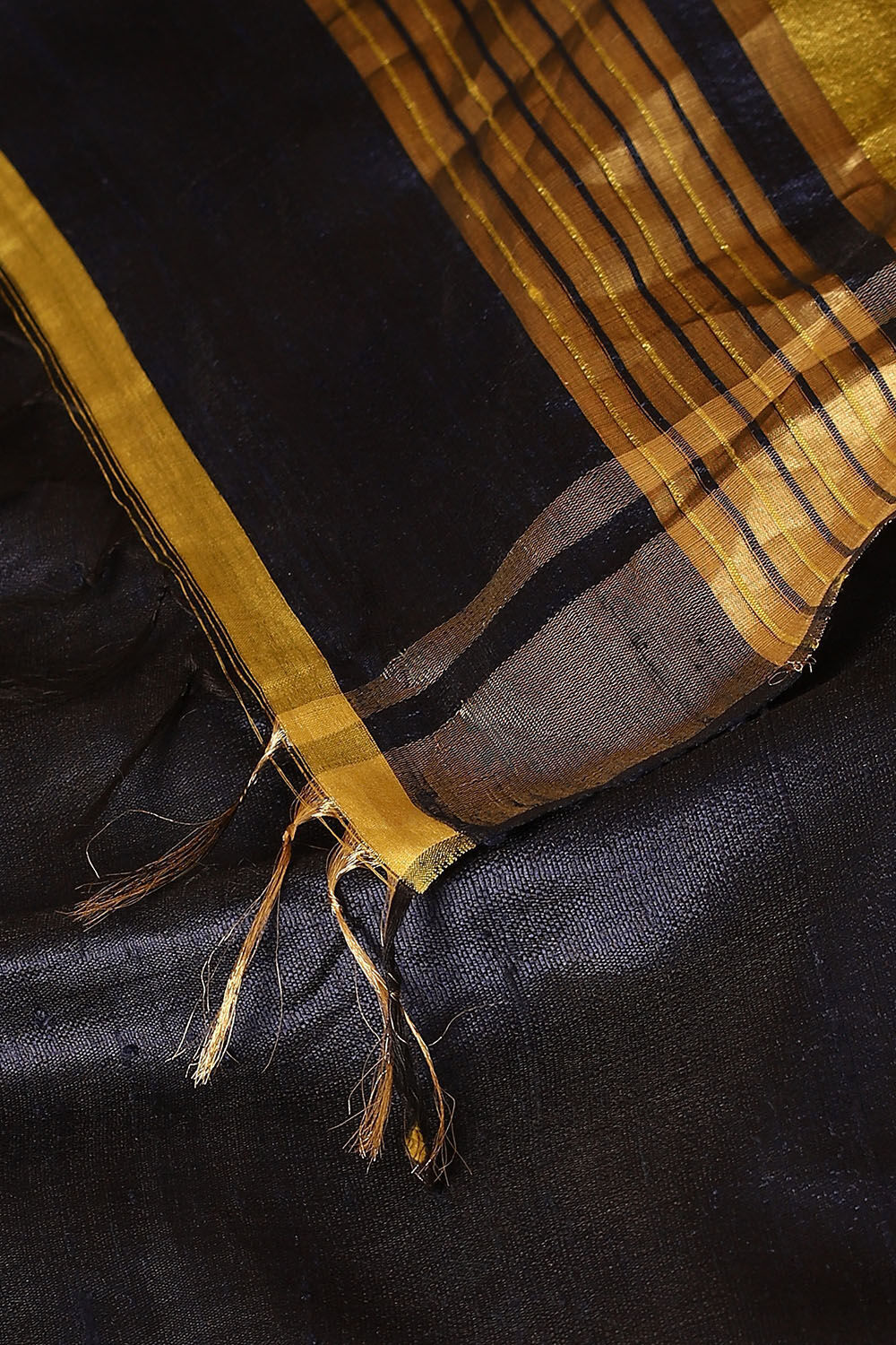 Dark Blue Pure Tussar Silk Bhagalpuri Saree image number null
