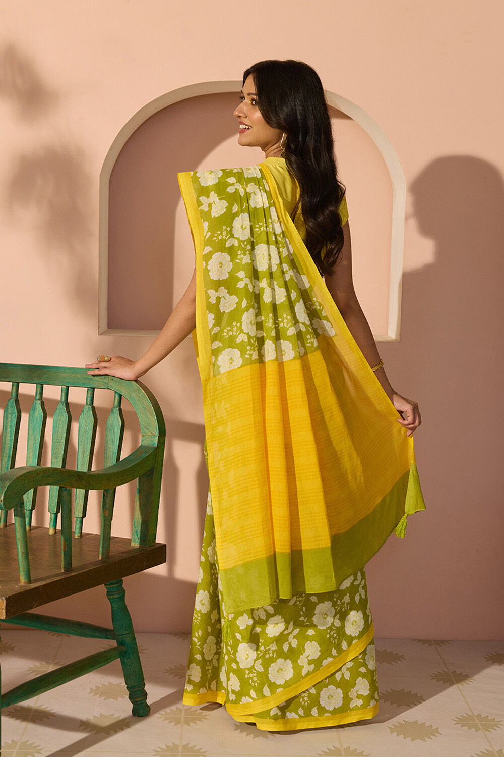 Green Bengal Screen Printed Pure Cotton Mulmul Saree image number null
