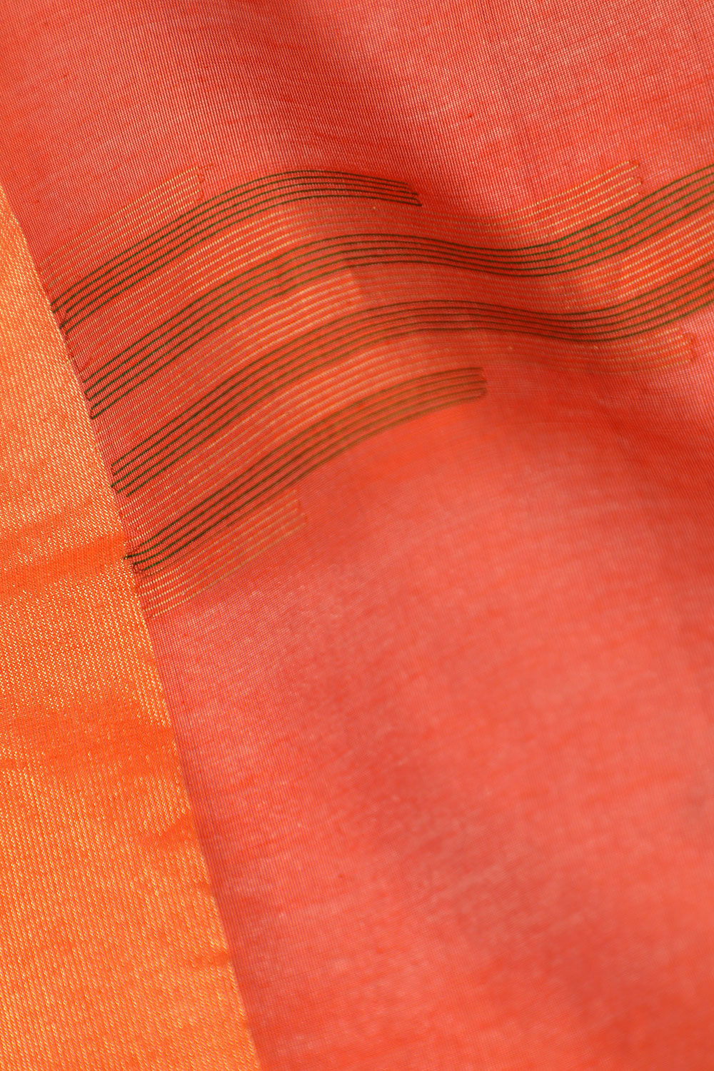 Red South Pure Silk Cotton Woven Saree image number null