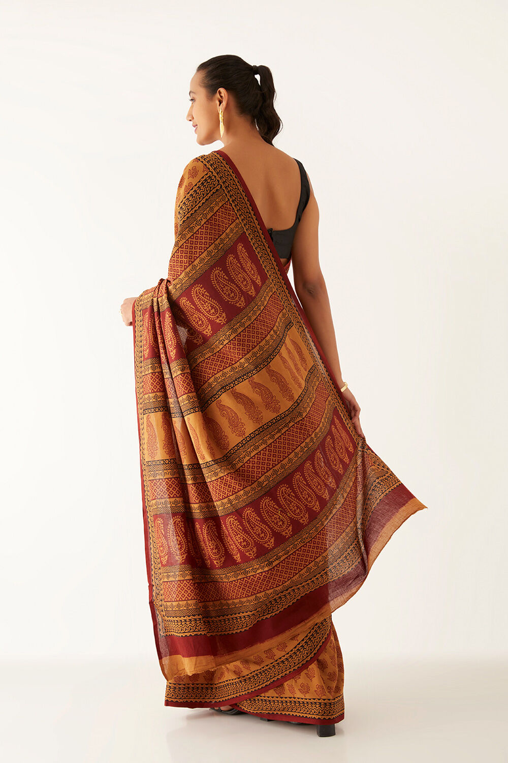 Beige Pure Cotton Bagh Printed Saree image number null