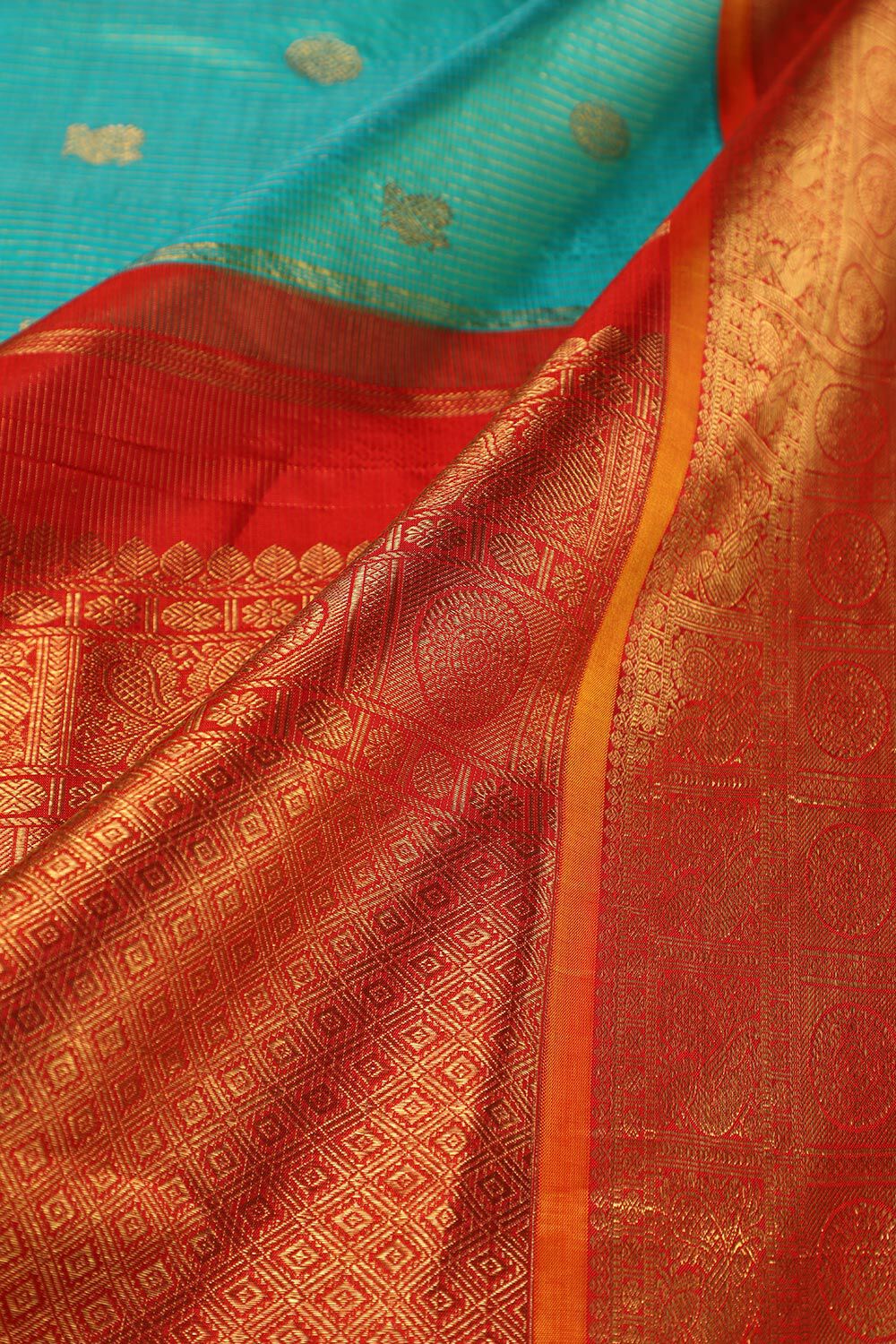 Blue Woven Pure Silk Kanjivaram Saree image number null