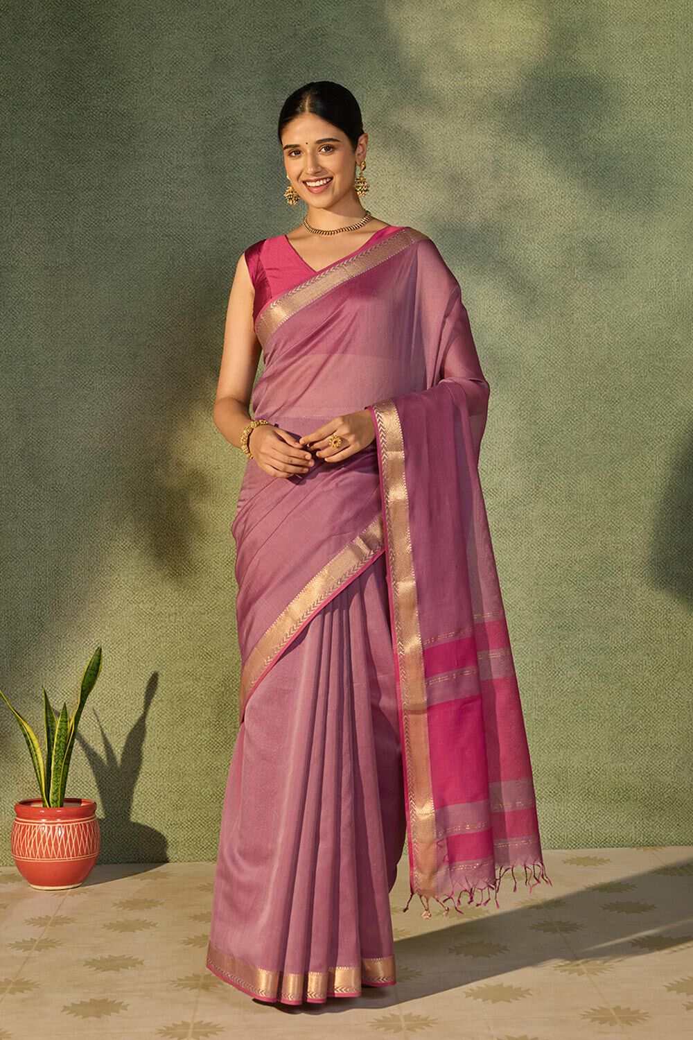 Violet Woven Pure Silk Cotton Maheshwari Saree image number null