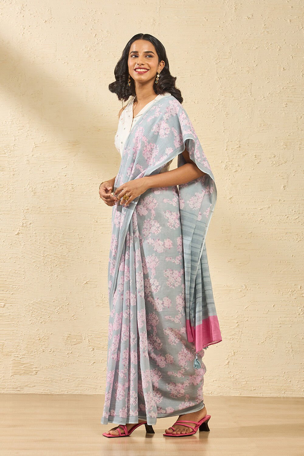 Grey Pure Mulmul Cotton Screen Printed Bengal Saree image number null