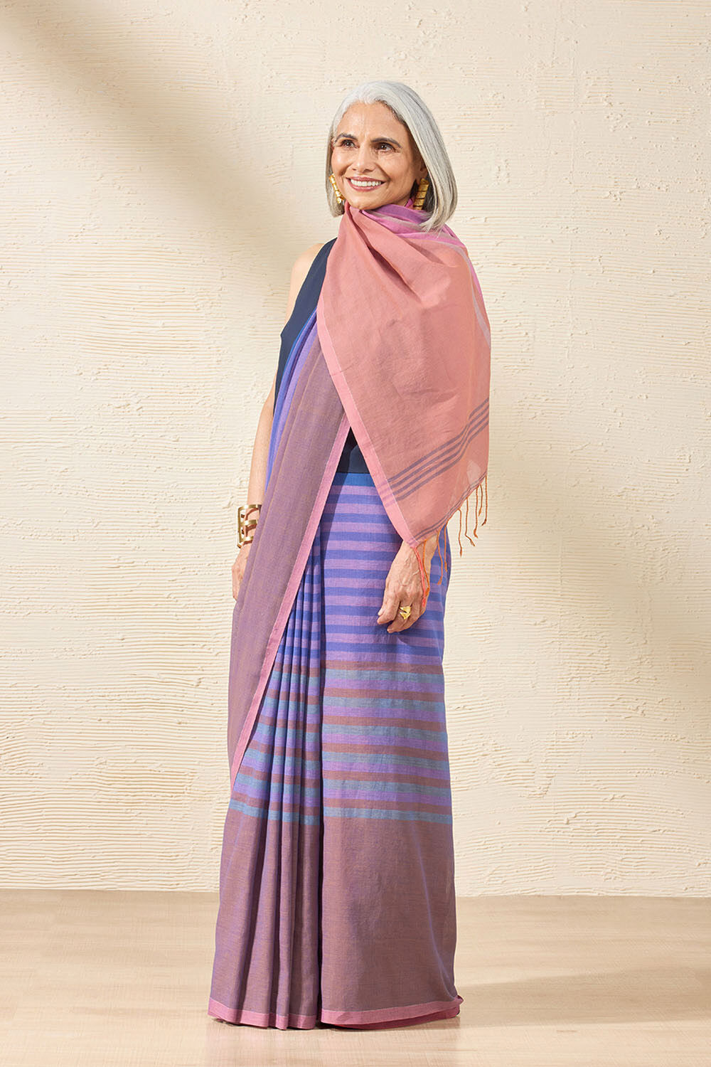 Dark Blue Woven Pure Cotton Bengal Saree image number null