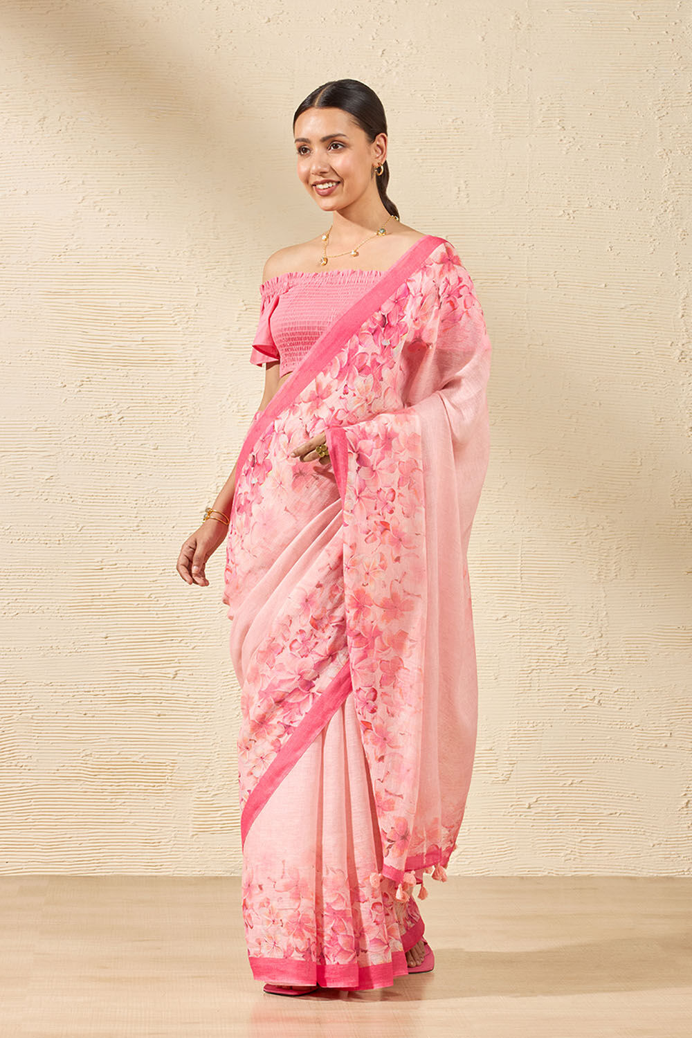Pink Printed Pure Linen Saree image number null