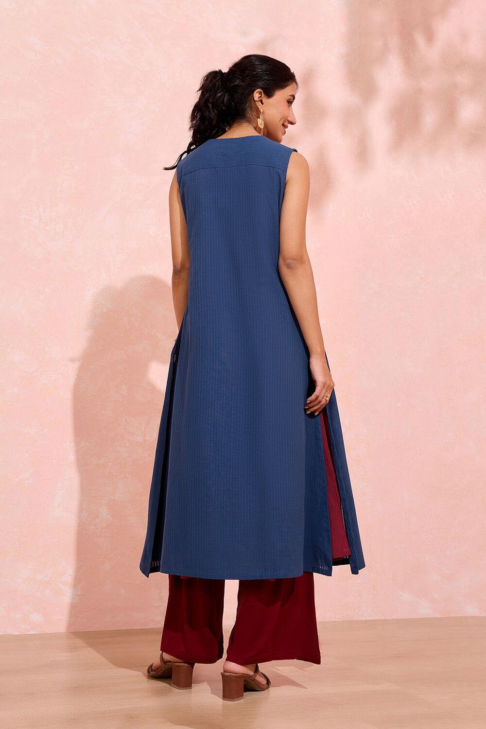 Blue Woven Pure Cotton Kurta Set image number null
