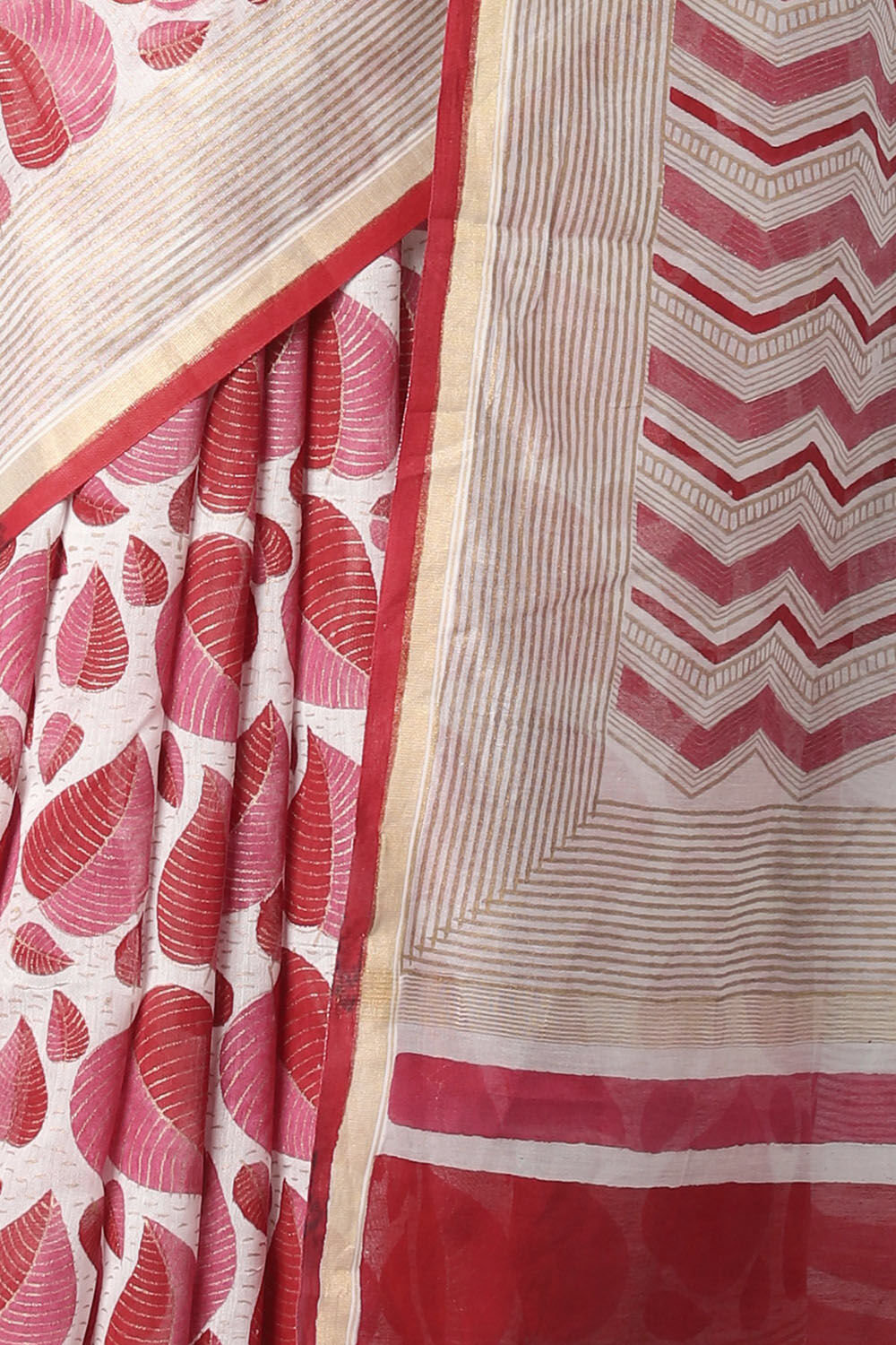 Off White and Red Pure Silk Cotton Hand Printed Saree image number null