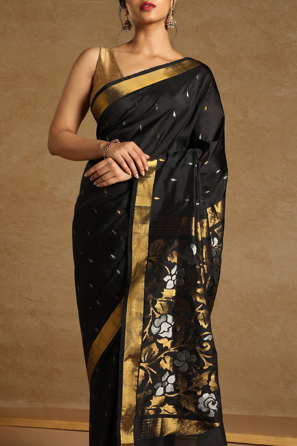 Black Pure Silk Uppada Jamdani Saree image number null