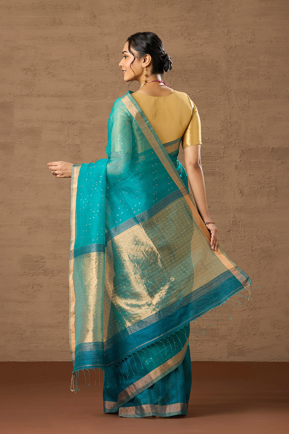 Blue Woven Pure Silk Bengal Saree image number null