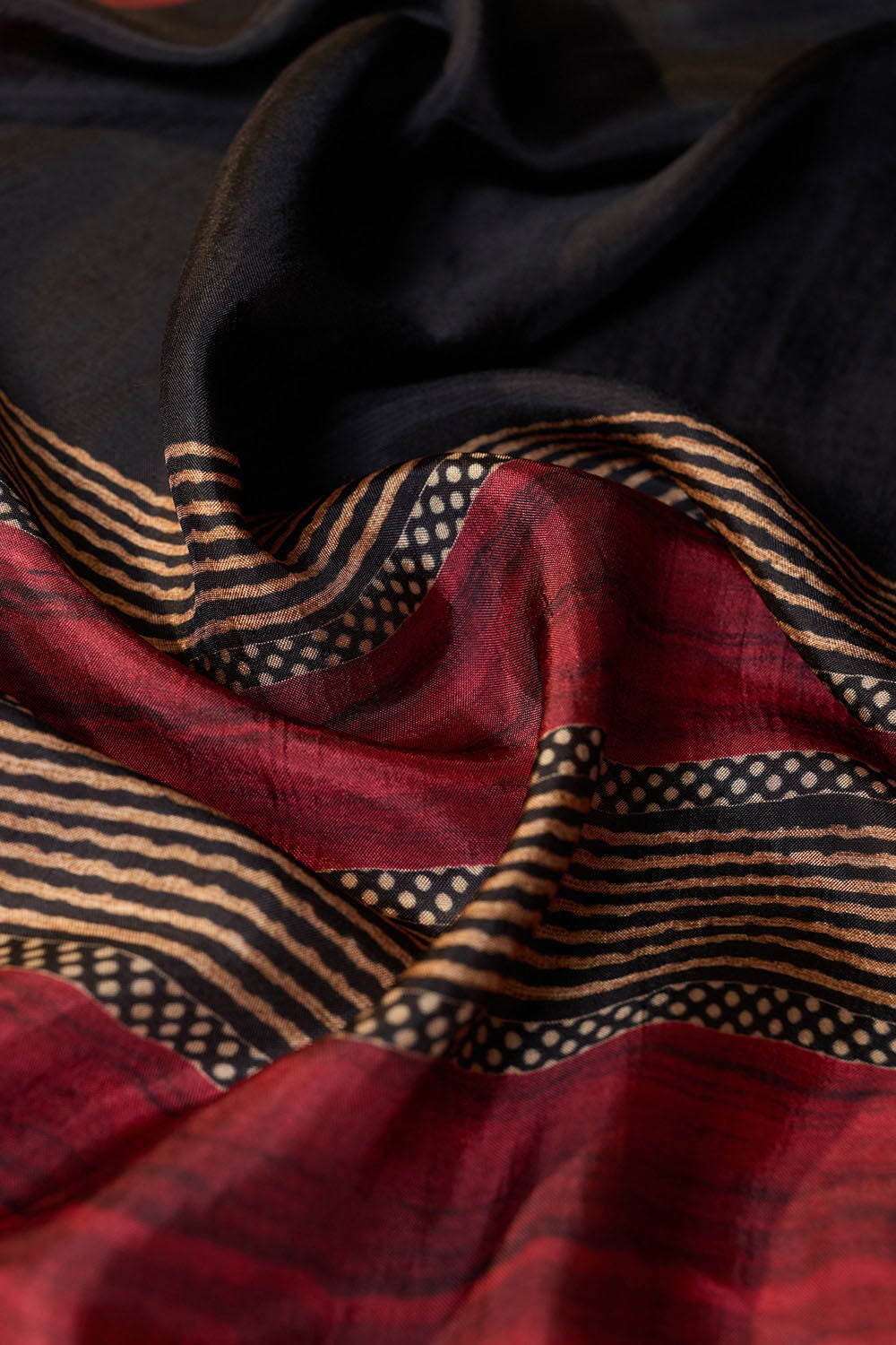 Black Printed Pure Viscose Saree image number null