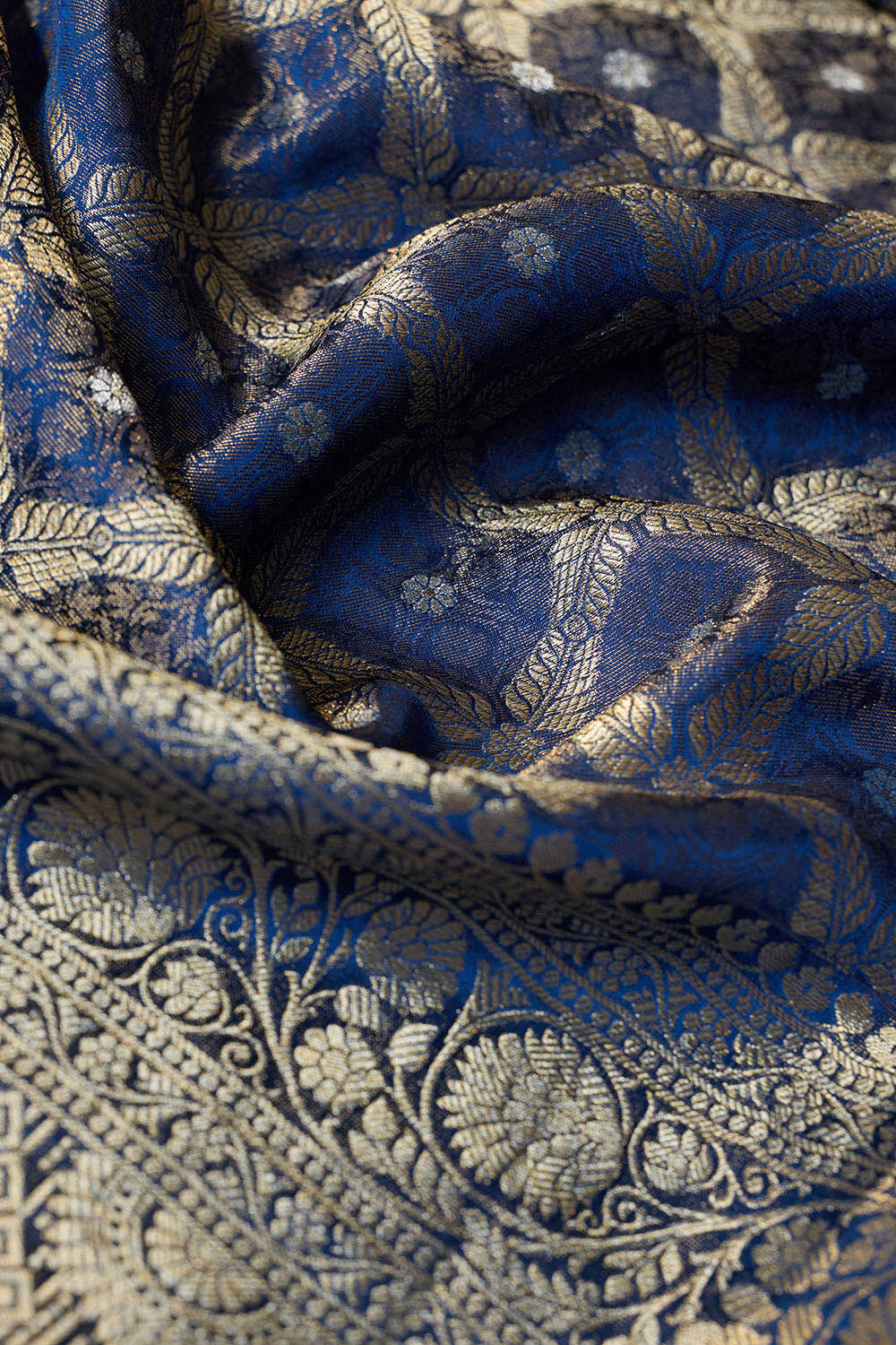 Blue   Woven Viscose Tissue Saree image number null