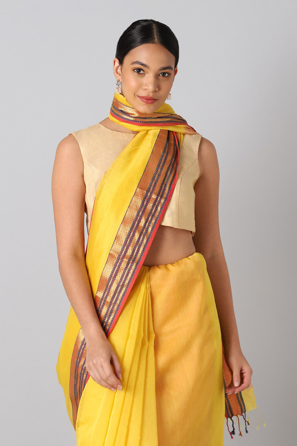 Yellow Pure Silk Cotton Maheswari Saree image number null