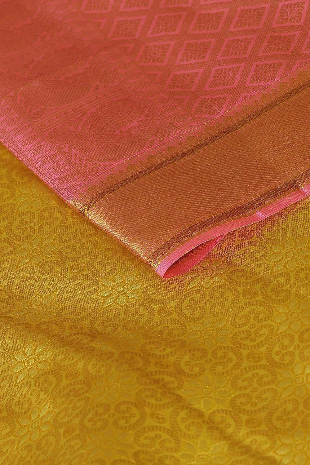 Light Yellow Pure Silk Kanjivaram Saree image number null