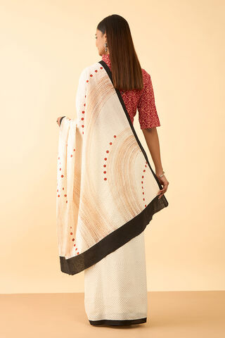 Off White Maharashtra Hand Painted Khadi Cotton Saree thumbnail image number null