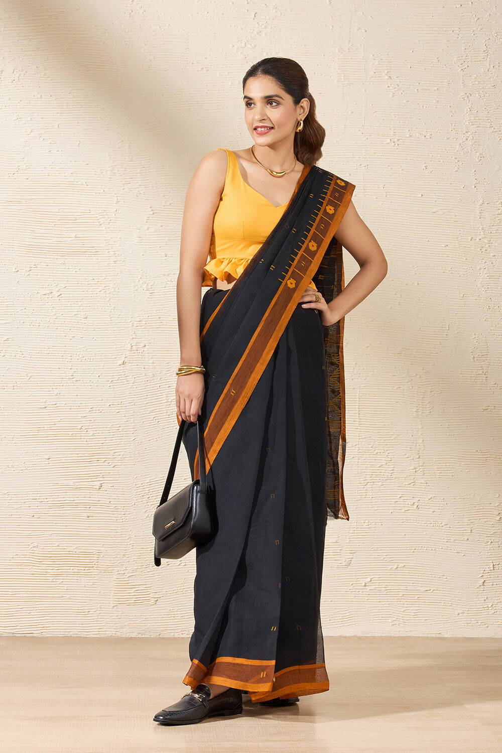 Black Bengal Pure Cotton Jamdani Saree image number null
