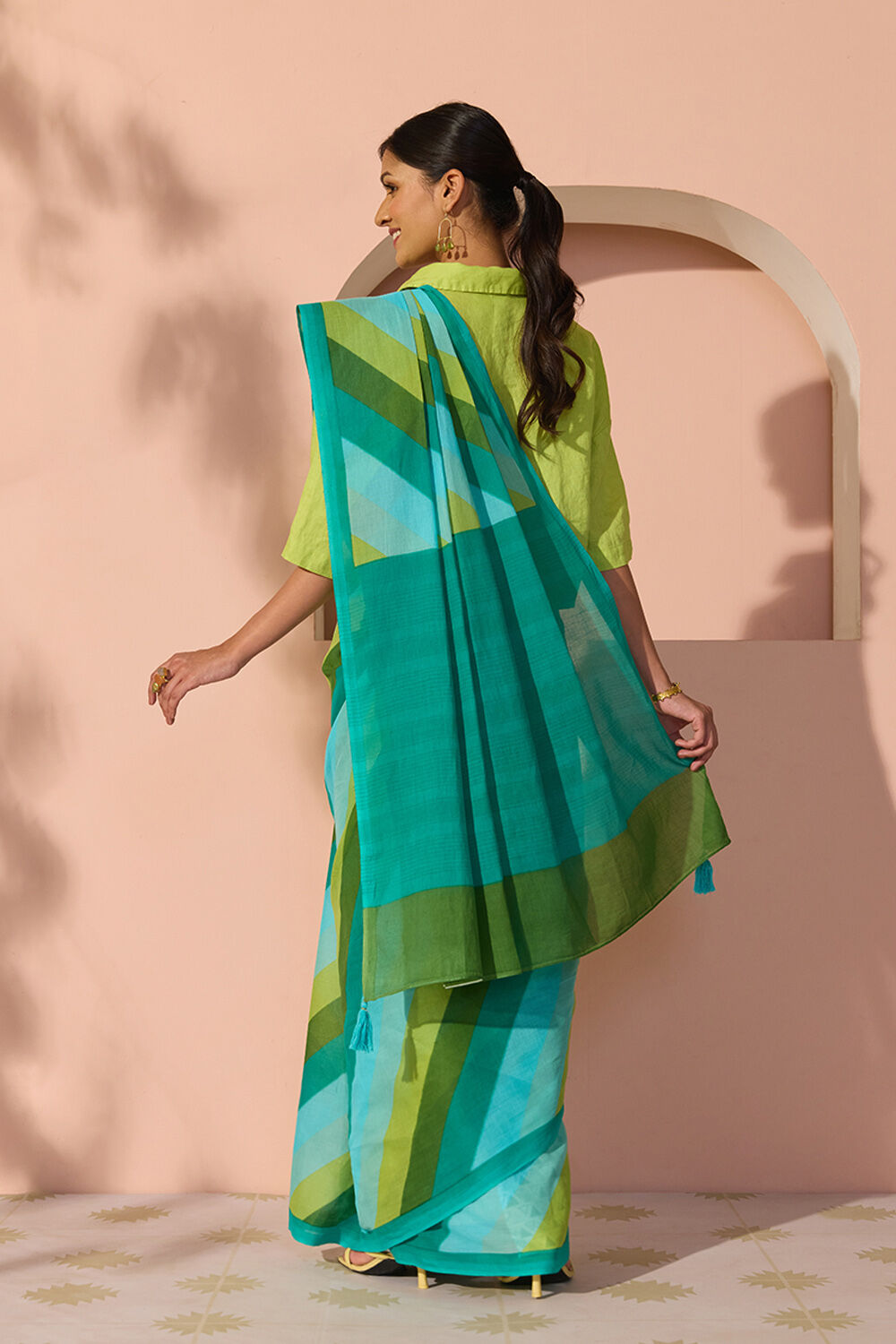 Blue Bengal Screen Printed Pure Cotton Mulmul Saree image number null