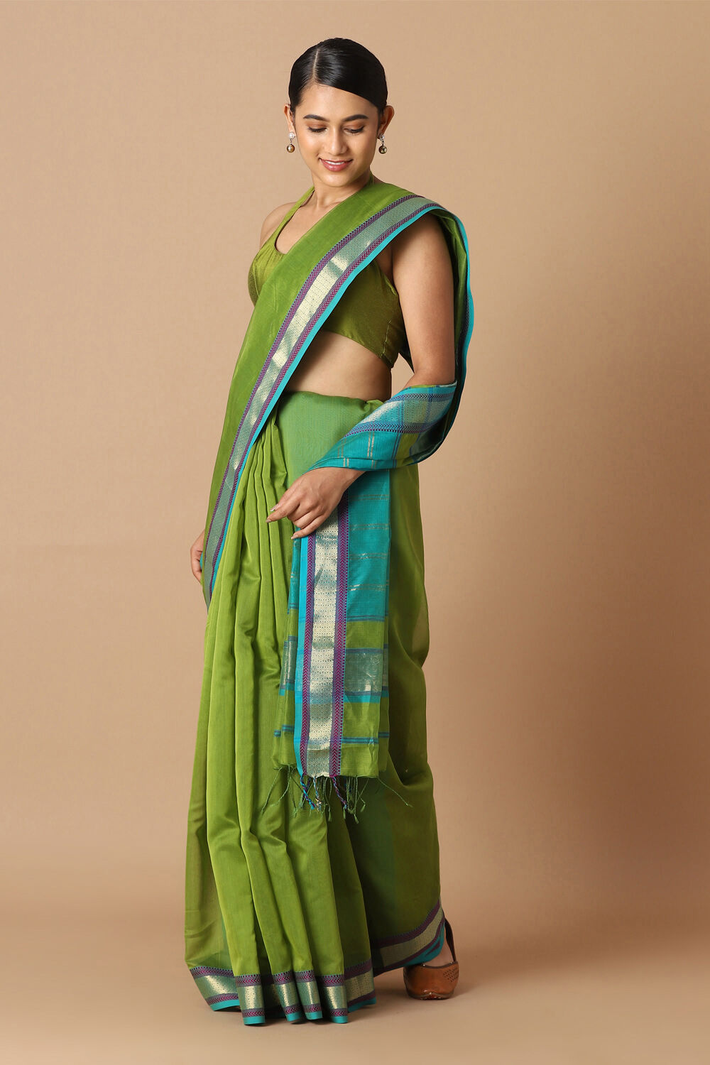 Green Pure Silk Cotton Maheswari Saree image number null