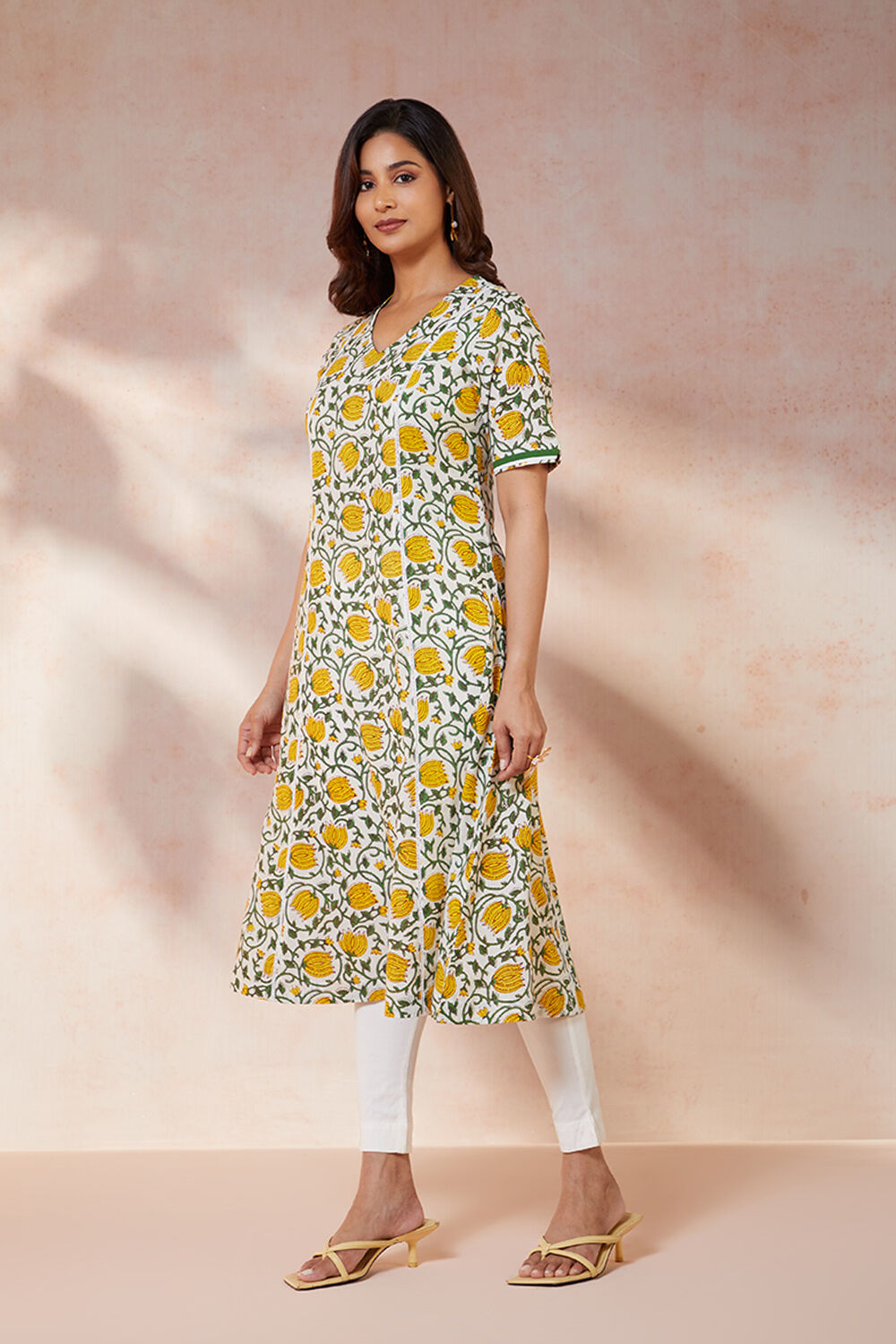 Green Pure Cotton Printed Sanganeri Kurta image number null